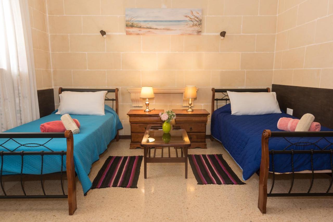 Acomodation House Kavarna Xagħra Екстериор снимка